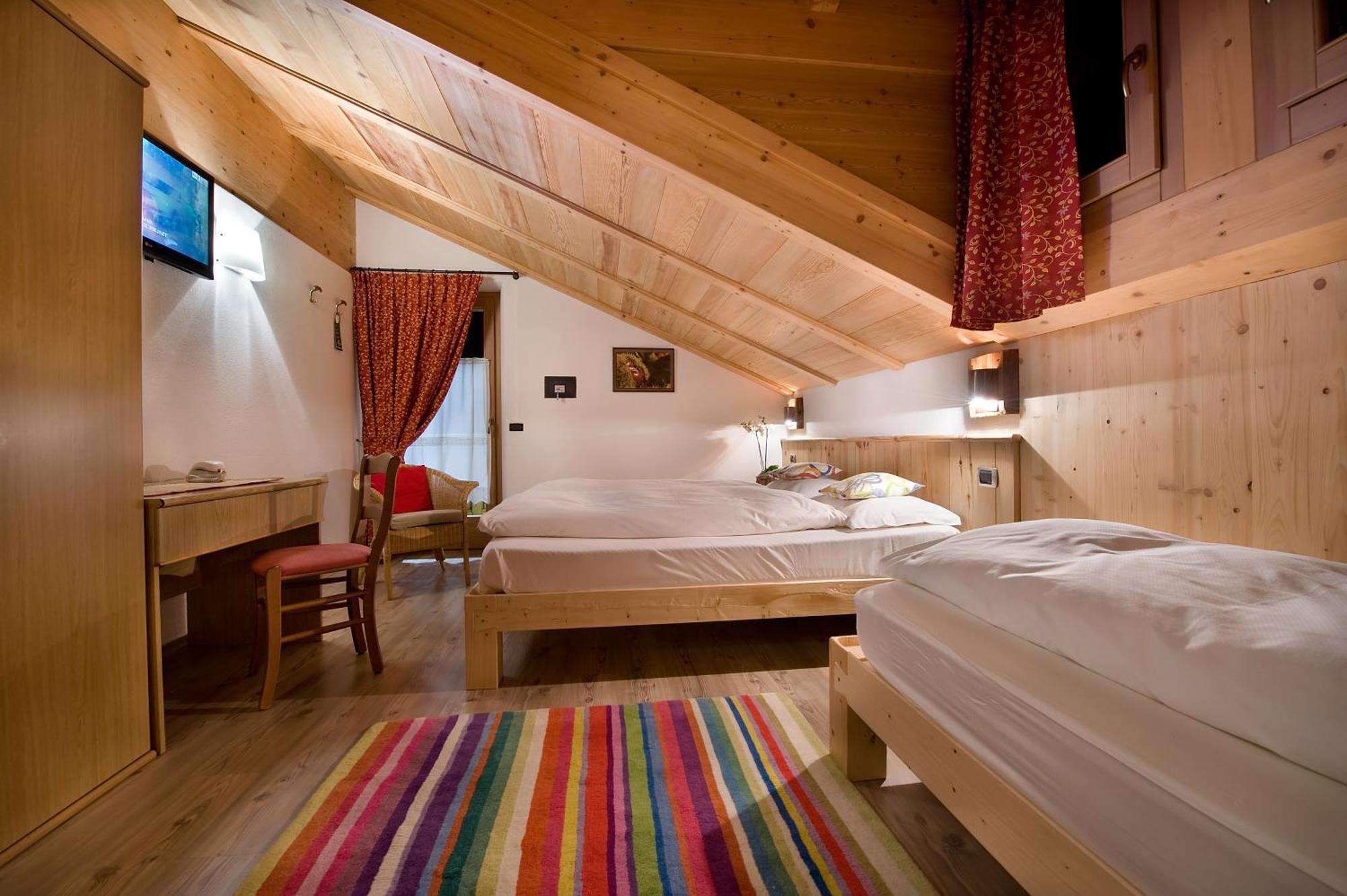 Hotel Alegra Лівіньо Екстер'єр фото